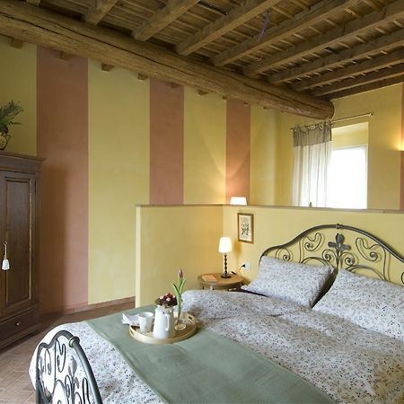 Agriturismo Cascina Maiocca Mediglia Δωμάτιο φωτογραφία