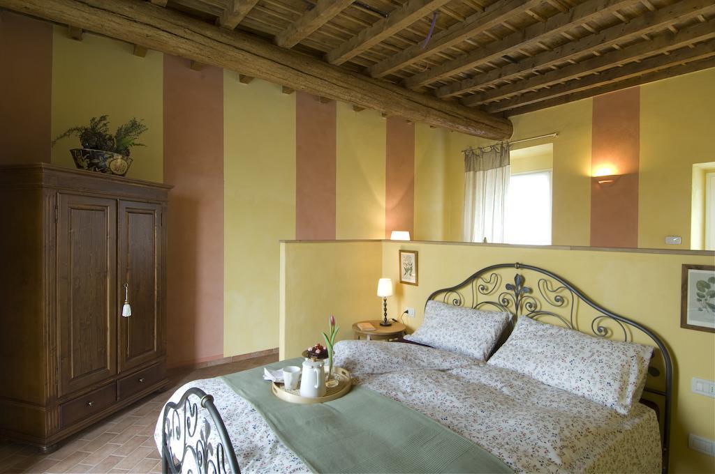 Agriturismo Cascina Maiocca Mediglia Δωμάτιο φωτογραφία